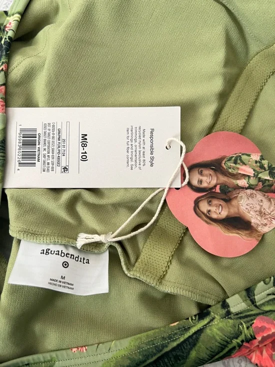 Aguabendita  X Target Peony Floral Print Long Sleeve One Piece Swimsuit Size M - Picture 9 of 12